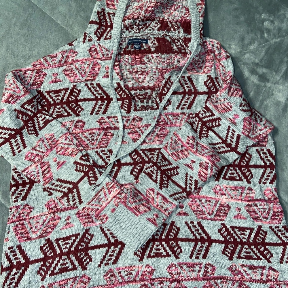 Hooded sweater